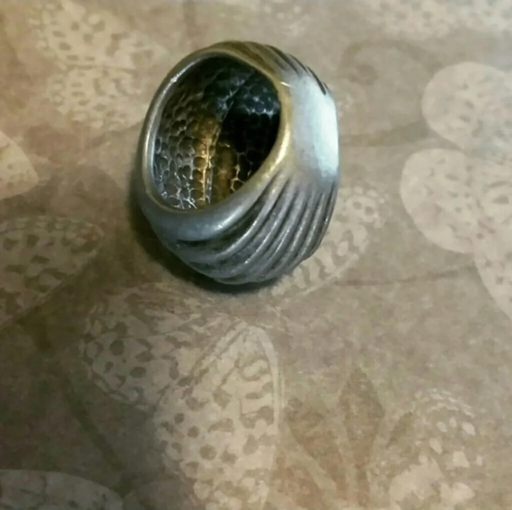 Antiqued Silver Tone Leveled Boulder Ring …